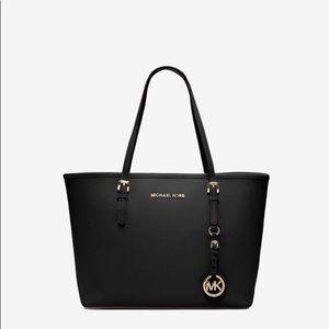 Michael Kors Jet Set Tote
